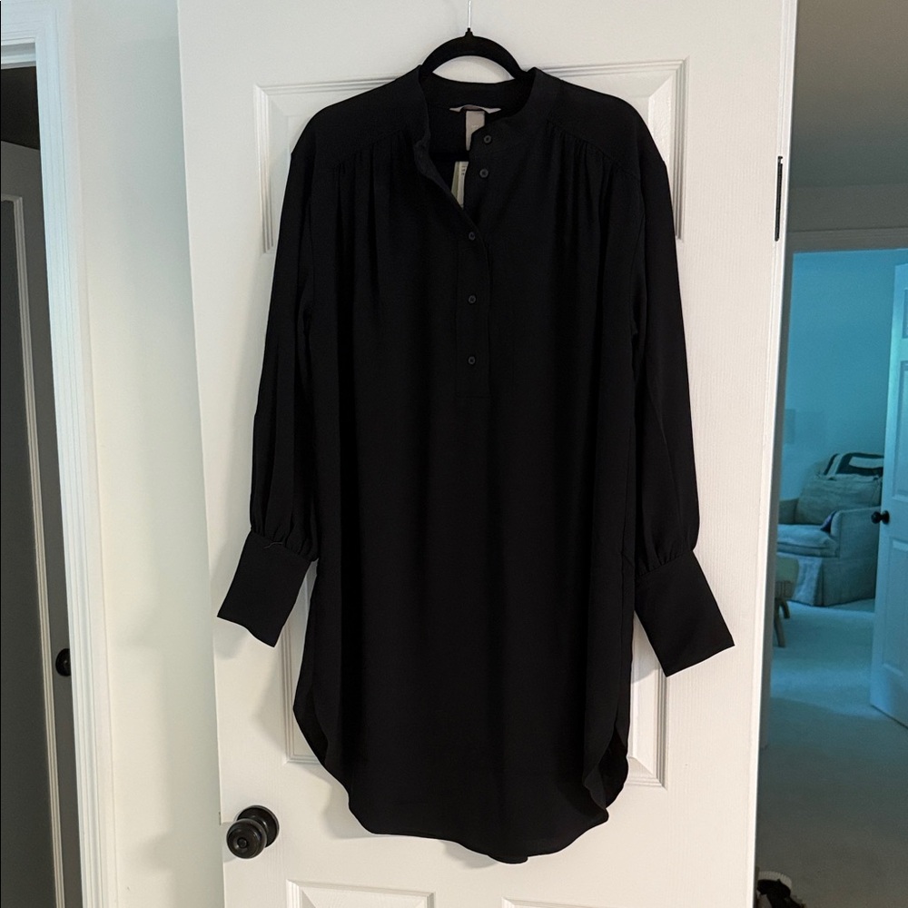 H&M Classic Black Shirt